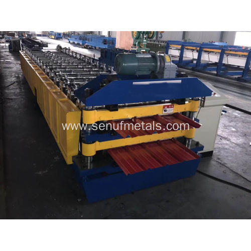 Double layer roof panel roll forming machine